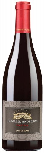 Bottle Shot for {materiallist:brand_name} Dach Pinot Noir {materiallist:vintage}